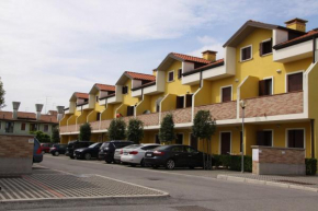 Homely flat in a residence with pool in Rosolina